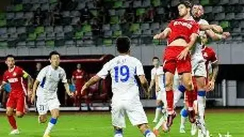 中国女足以4：0完胜美国队，挺进军运会半决赛